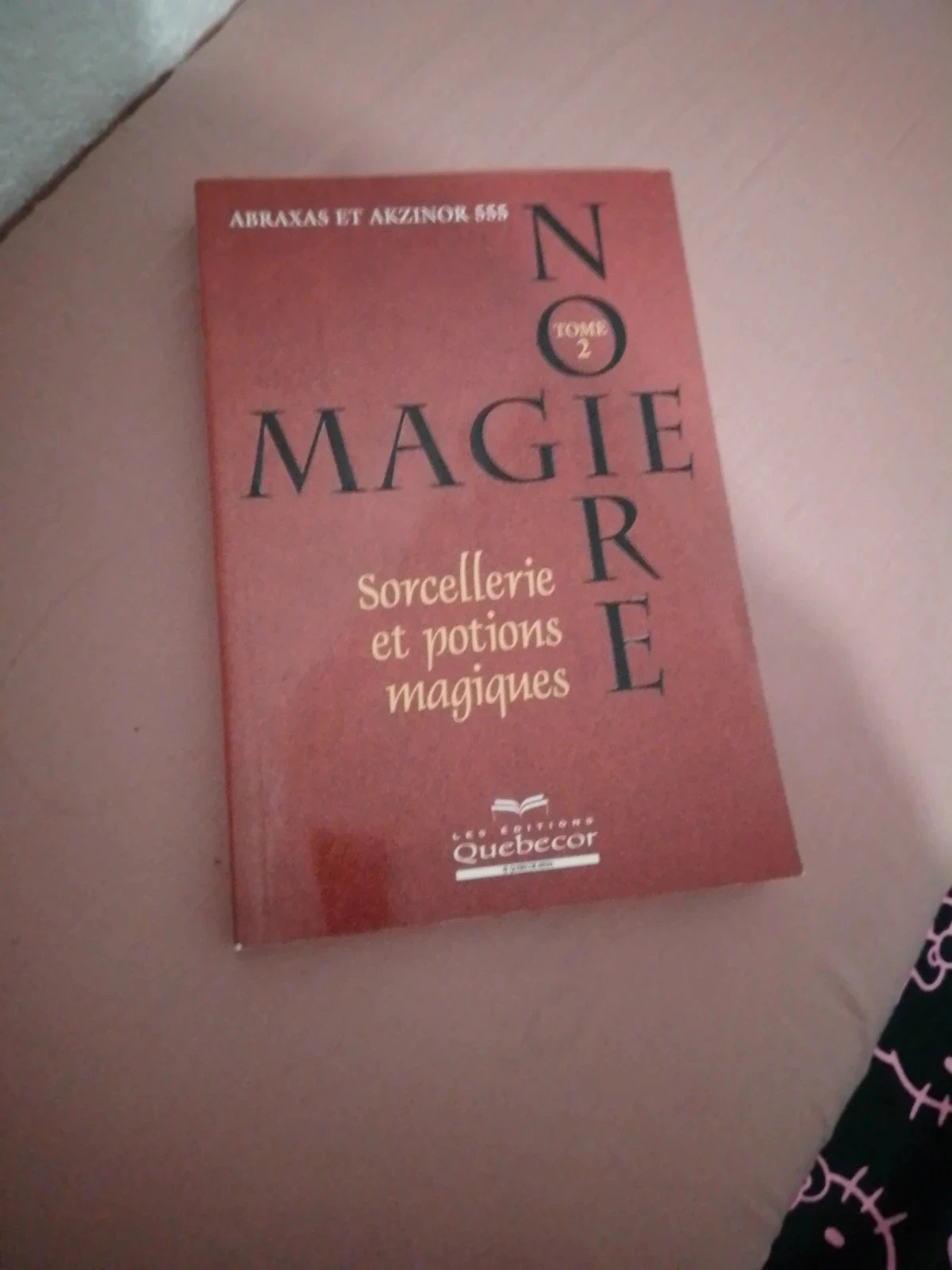 Magie noire sorcellerie et potions magiques